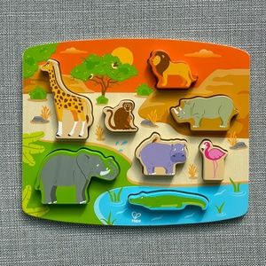 Hape Wild Animal Puzzle & Play Board with 8 Wooden African Animal Figures